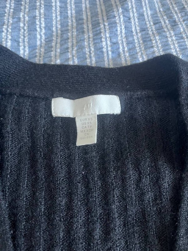 Сушилка для белья, одежда по 5 Лари, кардиган, кофта, джинсы, шорты 7