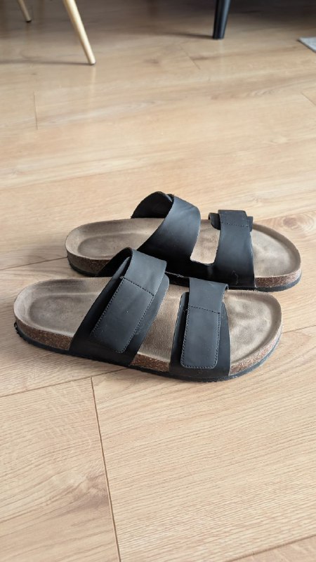 Носки Mark Formelle, мужские замшевые кеды, тапки Zara, кеды Reebok classic 7