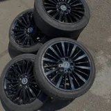 Диски BMW R18 с резиной 1