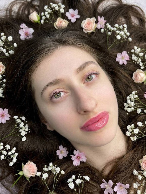 Ламинирование ресниц и оформление бровей