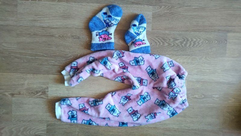 Куртка, пижама, штаны и кофта для девочки 4-5 лет