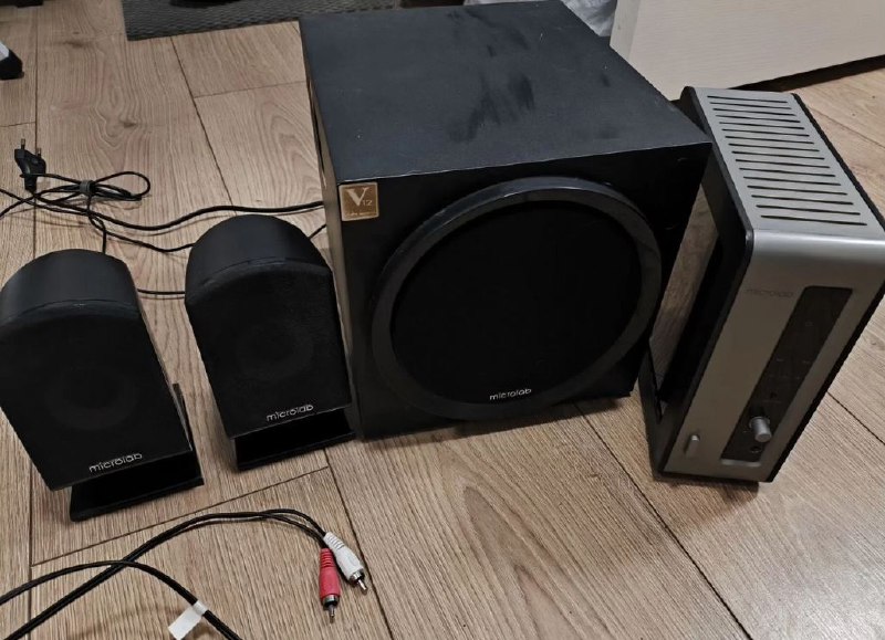 Акустическая система Microlab FC-550