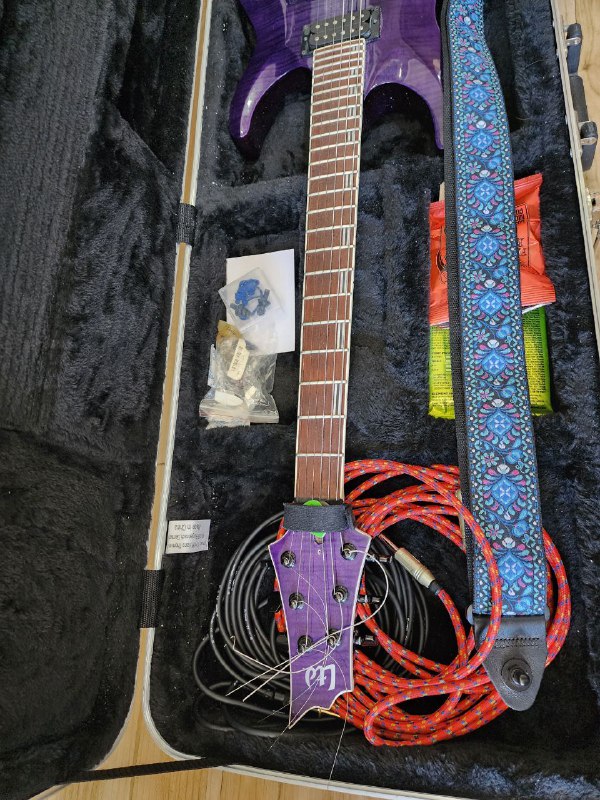 Электрогитара ESP LTD H-200FM с аксессуарами 2