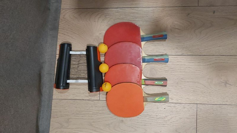 Ракетки, сетка, мячи для настольного тенниса