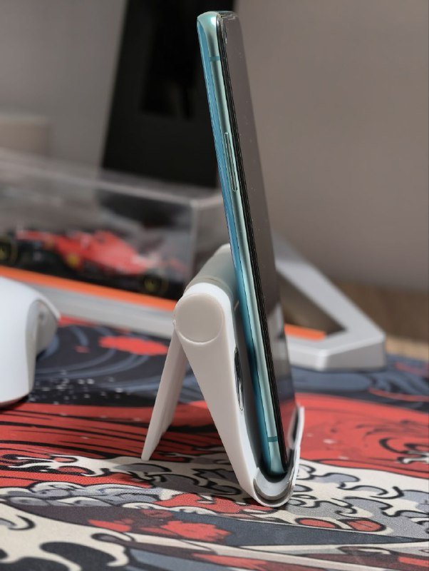 Смартфон OnePlus 8T 12/256 с зарядным устройством и чехлом 5