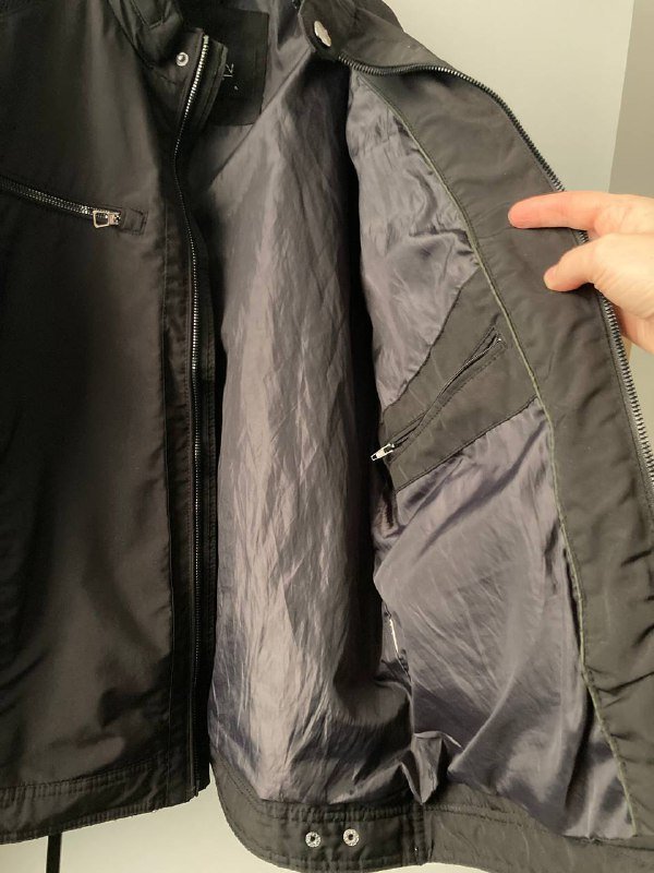 Куртка мужская черная размер М 2