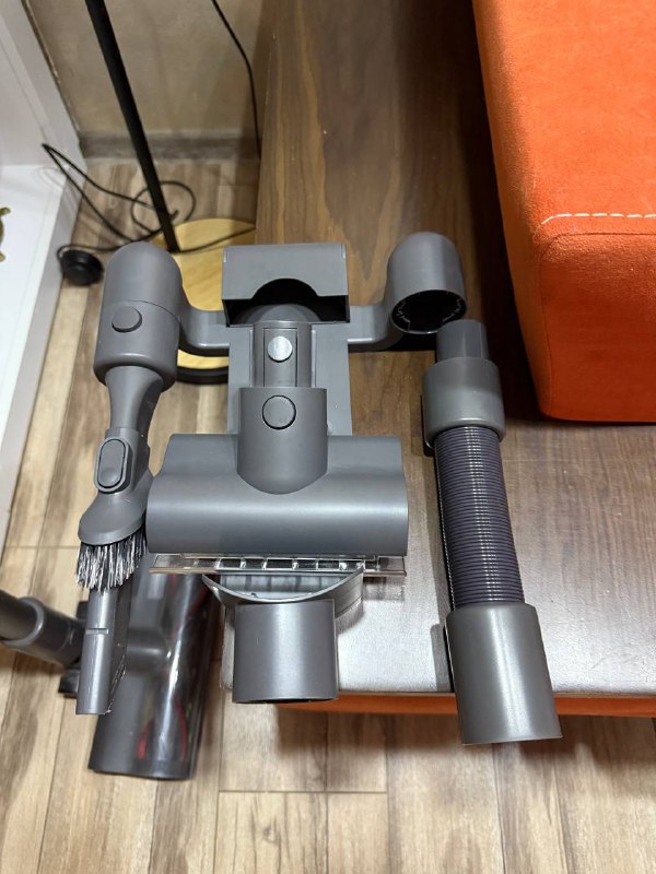 Ручной пылесос Xiaomi Dreame V10 2