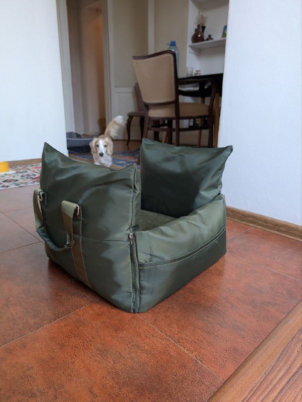 Металлическая полка, монитор HP, телефон Huawei P30 Pro, стол, сумка для собаки 5