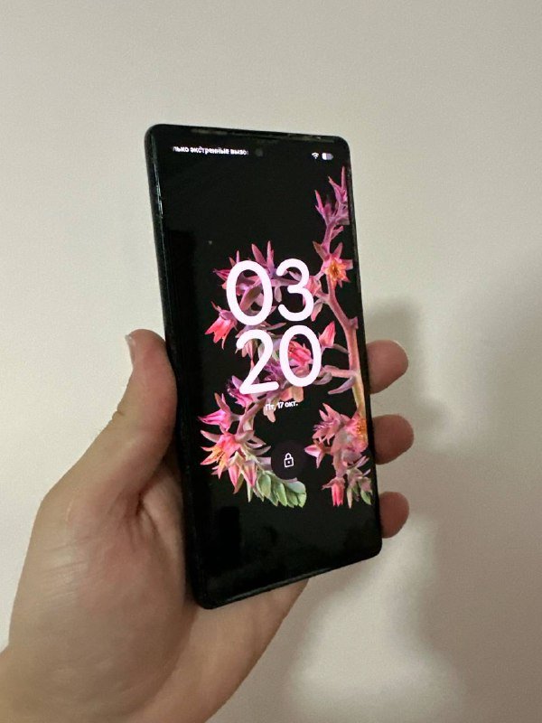 Pixel 6 с битым стеклом