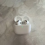 AirPods 4 3