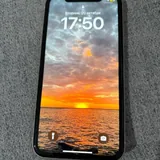 Белый iPhone 11 128 ГБ 1