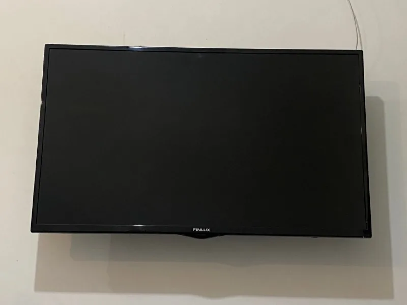 Телевизор 40 дюймов 1