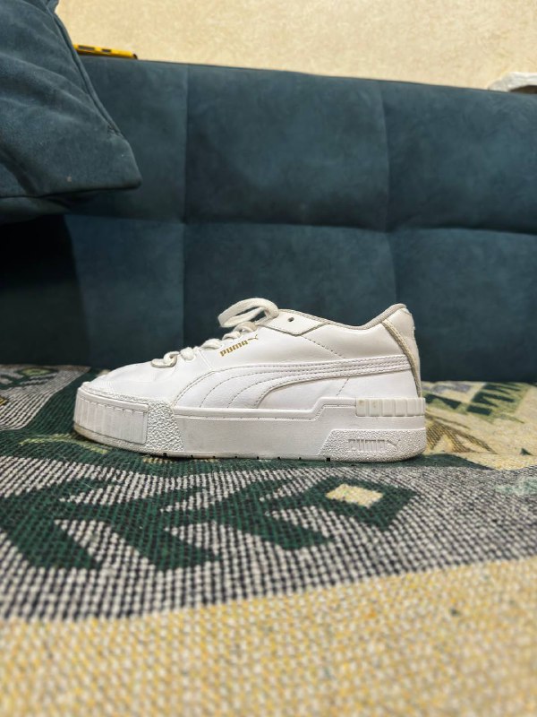 Reebok Club C Extra, Guess Lederboots, Puma Cali, Converse, Puma cilia, Nike air max 95 36 размер 5