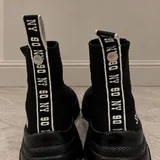 Оригинальная обувь Steve Madden 2