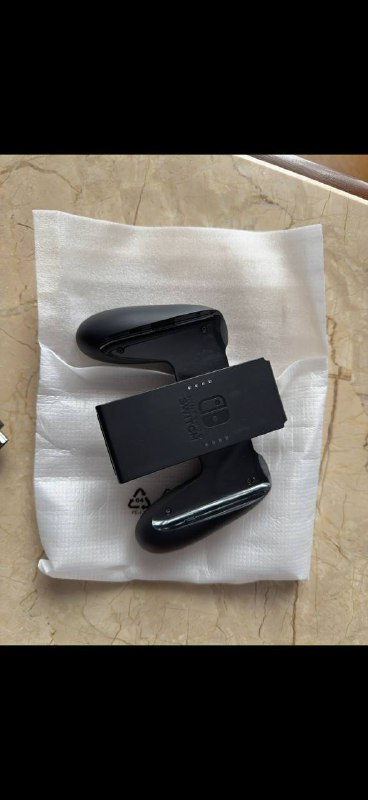 Nintendo Switch OLED, чехол, защитное зеркало, 3 игры 6