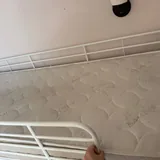 Двухъярусная кровать с матрасами 3