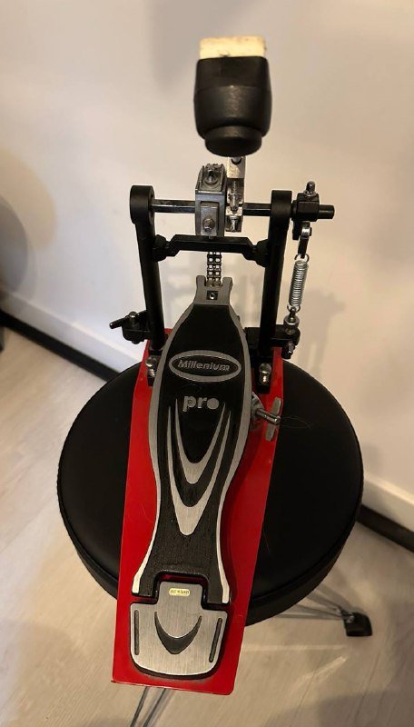 Педаль для барабанов Millenium pro