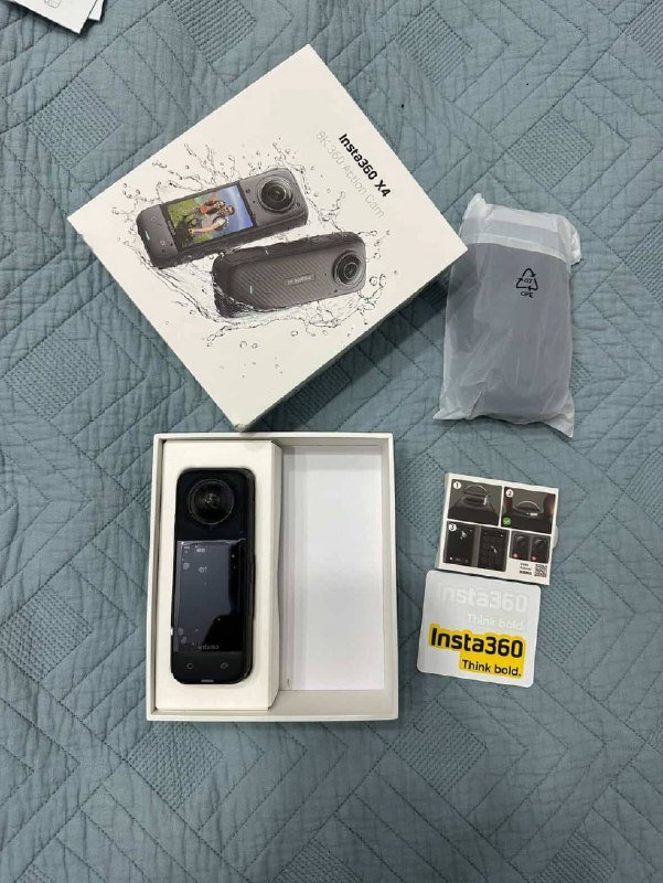 Экшен камера insta360 X4 2