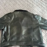 Куртки из искусственной замши 4
