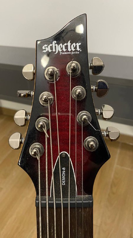 8-струнная гитара Schecter Demon 8 2