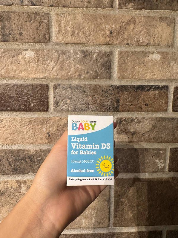 Мерный стакан, овощечистка, венчик, терка, нож, форма, кофта, рубашка, джинсы, железо, витамин Д, санитайзер, румяна 7