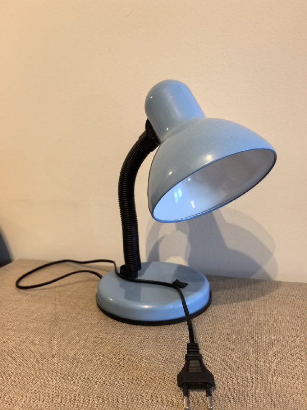 Лампа настольная, беспроводные наушники QCY T5 TWS 4