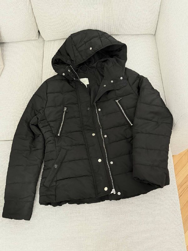 Сумка Mango, пуховик H&M, поло Blue Harbour, шапка H&M, джинсы Calvin Klein 4