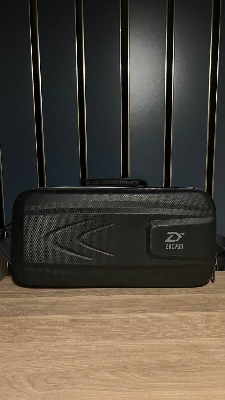 Стабилизатор Zhiyun Crane v2 с аксессуарами