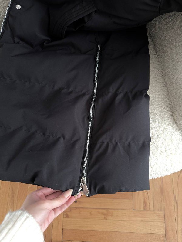 Женская куртка Gold & Silver черная зимняя 5