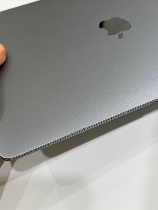 MacBook Air M1 8/256 4