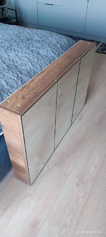 Зеркало для ванной, умывальник с подвесной полкой 3