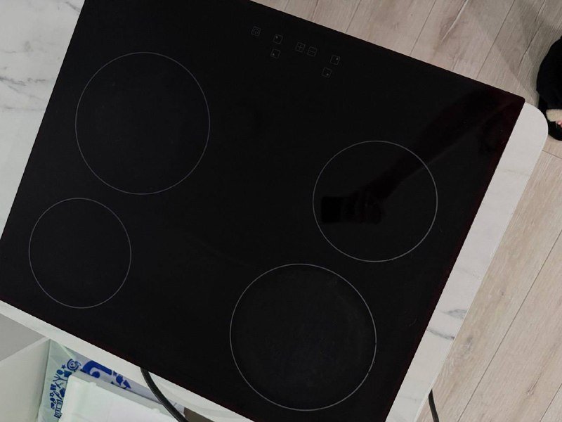 Электрическая варочная панель Hausberg VC640