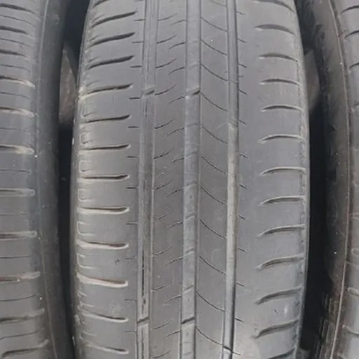 Шины 205/60/R16