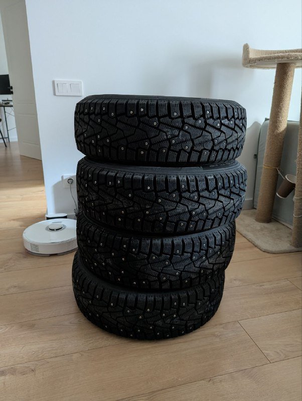 4 зимние шины Pirelli Winter Ice Zero 195/65 R15 95T