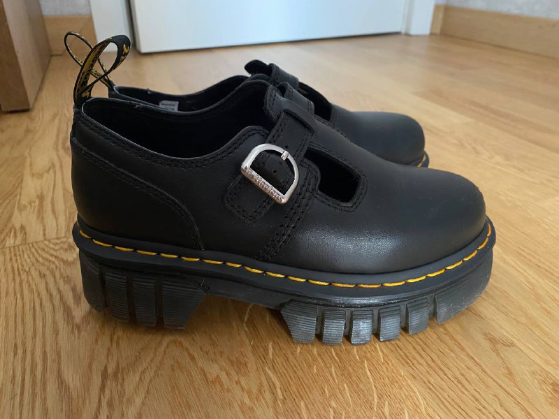 Туфли Dr. Martens Mary Jane 38 размер 4