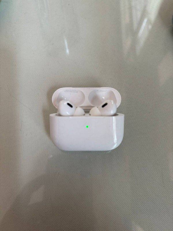 Apple AirPods Pro 2 с USB-C зарядным чехлом 1