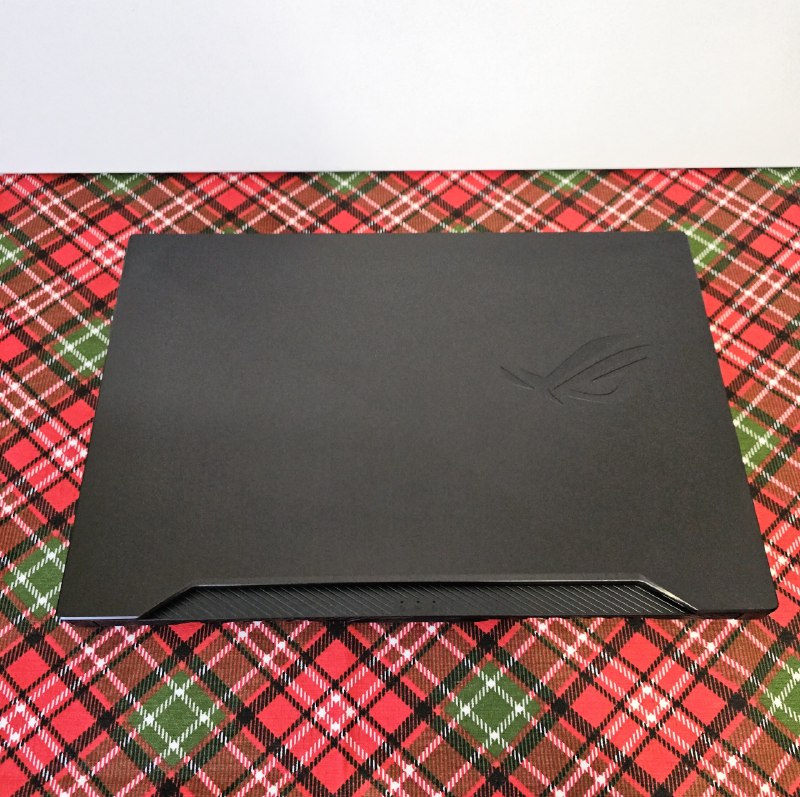 Игровой ноутбук ASUS ROG Zephyrus G GA502DU 2