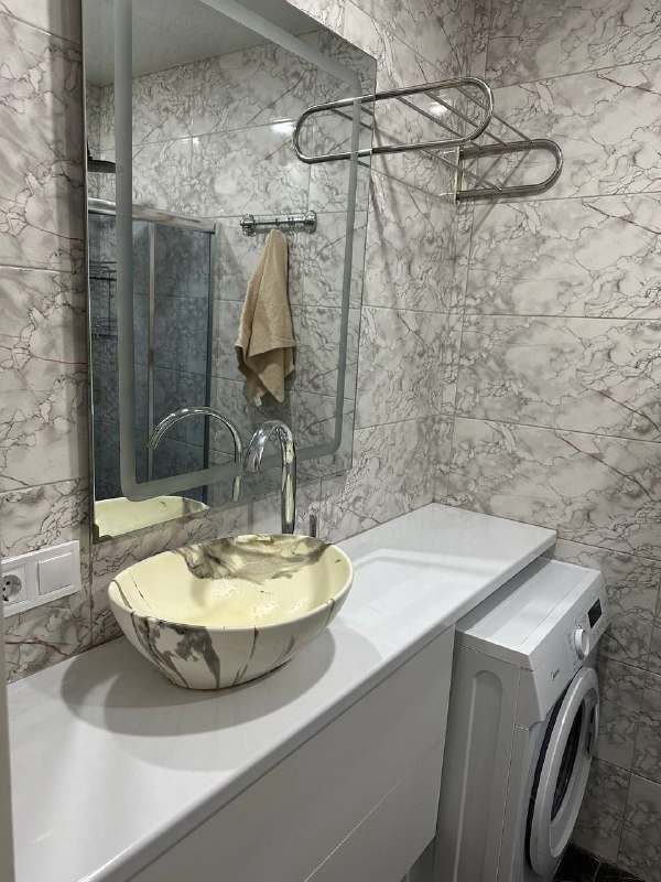 Студия квартира на год с видом на море 4