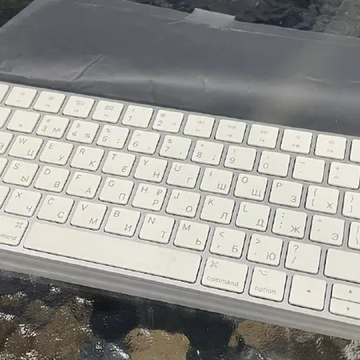Колонки Genius SP-J06, Клавиатура Apple Magic Keyboard 2, игры PS5, PS4