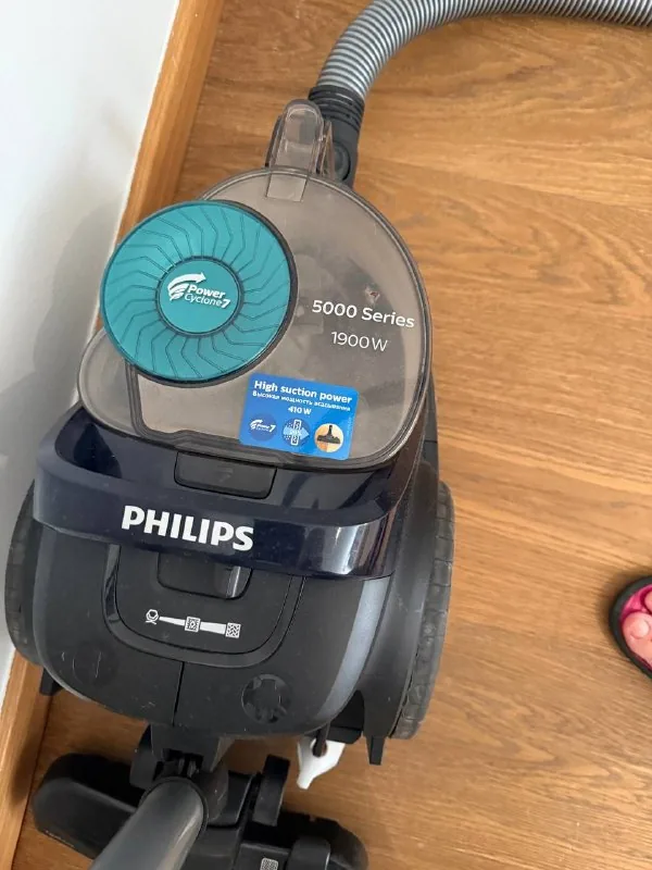 Philips пылесос со всеми насадками