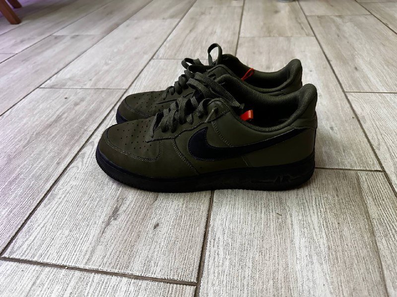 БУ мужская обувь Nike размер 10.5US 44.5EUR