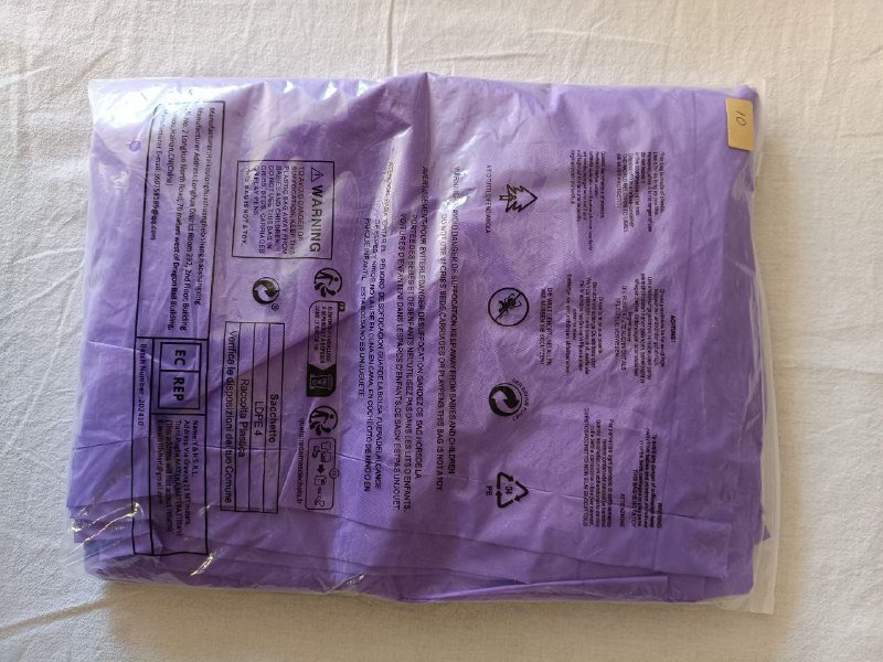 Плащ-дождевик почти новый