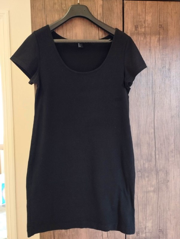 Clothes in perfect condition, sizes S-M 5