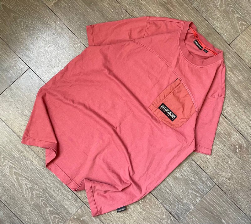 Napapijri t-shirt size M 2