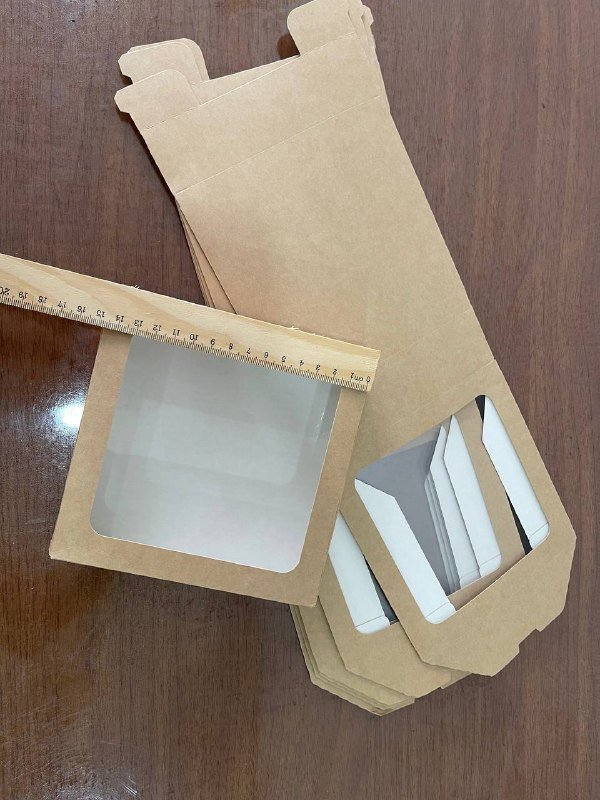 Коробки с окном разных размеров