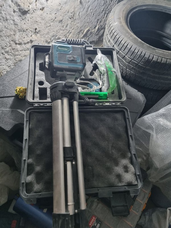 Инструменты и аксессуары Makita, Bosch 6