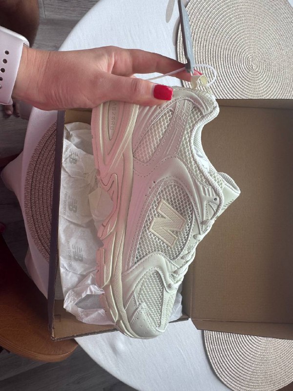 Кроссовки New Balance 530, размер 40-40,5 2