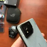 ASUS ROG Phone 8, iPhone 11, Lenovo Legion Tab Y700 3