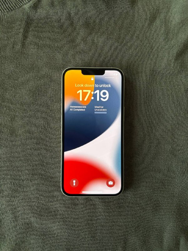 iPhone 13 белый 256 ГБ в отличном состоянии 3