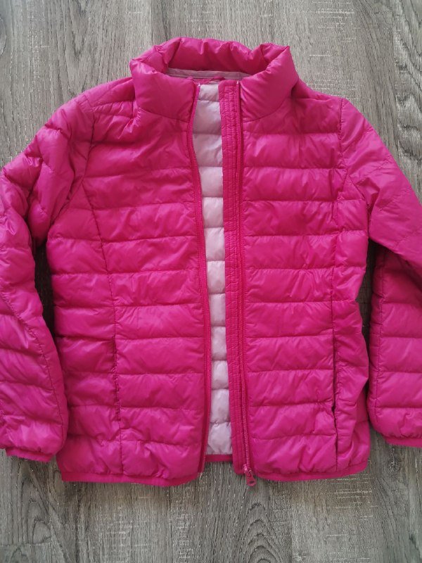 Лёгкая куртка Benetton размер 128-134